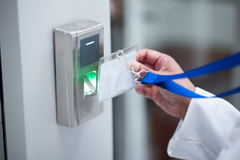 Najczęstsze usterki w systemach kontroli dostępu i ich naprawa