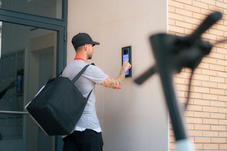 Rozwiązywanie problemów z instalacją interkomową