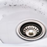 Co powoduje nieprzyjemny zapach z odpływu w kuchni