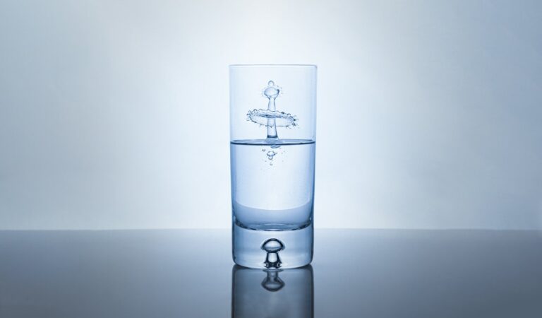 Co robić gdy woda z kranu ma dziwny posmak chloru