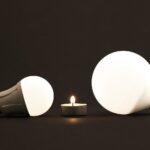 Co robić gdy żarówka LED świeci przyciemnionym światłem