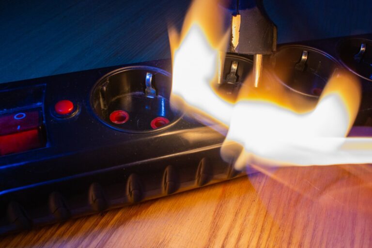 Dlaczego przedłużacz elektryczny się nagrzewa