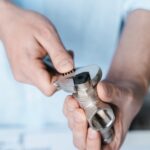 Jak naprawić kapiącą baterię bez wzywania fachowca