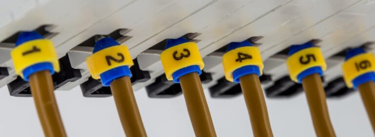 Jak wybrać odpowiednie wkładki bezpiecznikowe NH3 dla Twojej instalacji