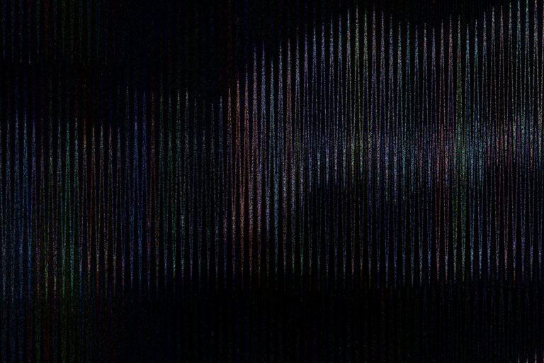 Dlaczego instalacja RTV często traci sygnał w określonych godzinach