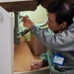 Jak wybrać odpowiednie elementy do instalacji hydraulicznych w gospodarstwie domowym