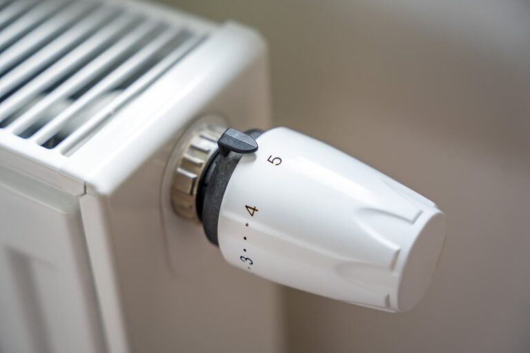 Nowoczesne systemy grzewcze rewolucjonizują domowe instalacje