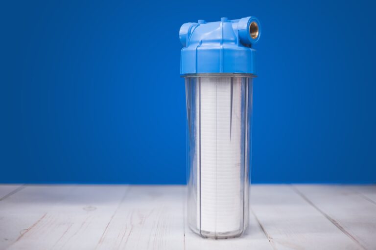 Jak rozpoznać że filtr w bojlerze elektrycznym wymaga oczyszczenia